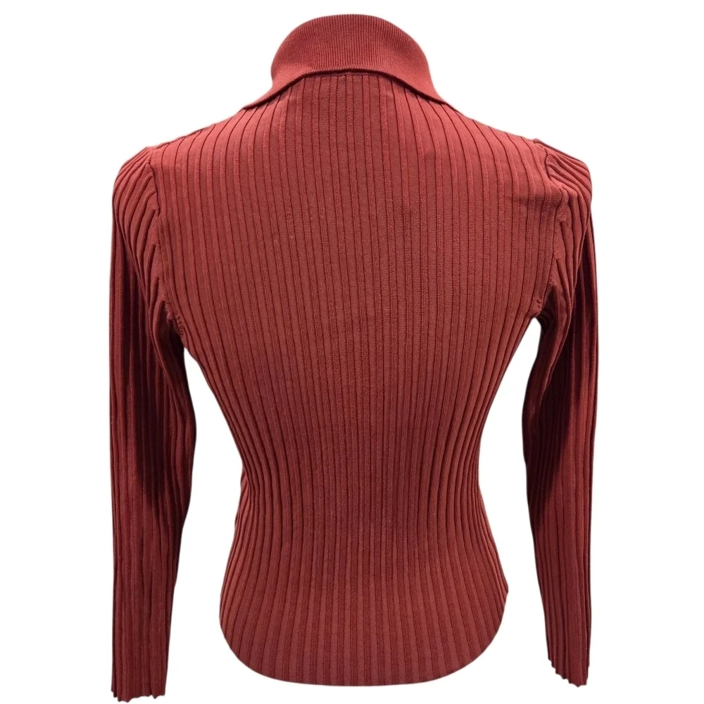 Zara Ribbed Knit Top Long Sleeved Sweater Button Front Brick Red Medium